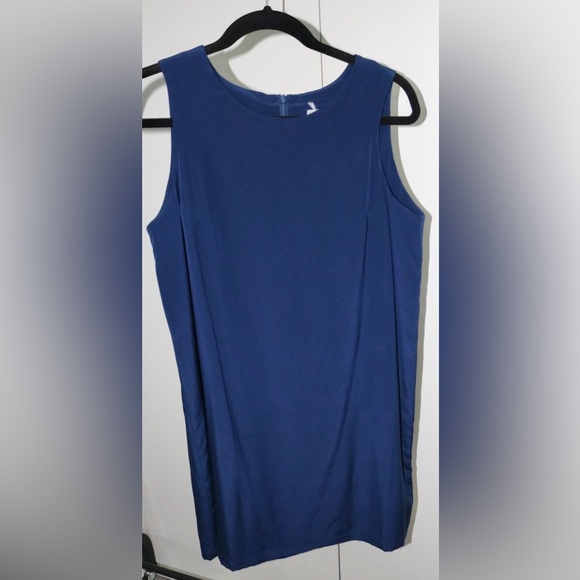 Amanda Uprichard Dresses & Skirts - NWT- Amanda Uprichard Dress- Size Medium